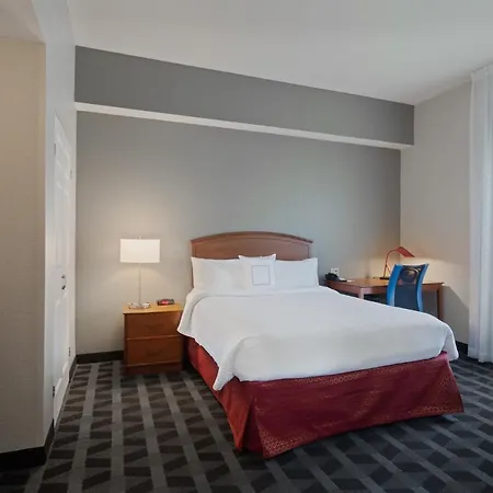 Towneplace Suites By Marriott St. Petersburg Clearwater-2